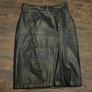 Elegant Black Leather Skirt